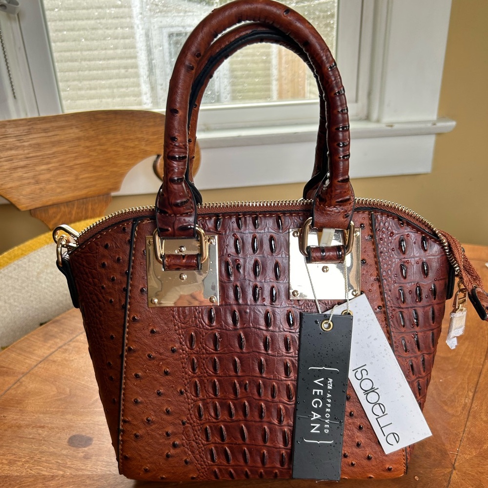 NWT Vegan faux alligator bag with shoulder strap and handles